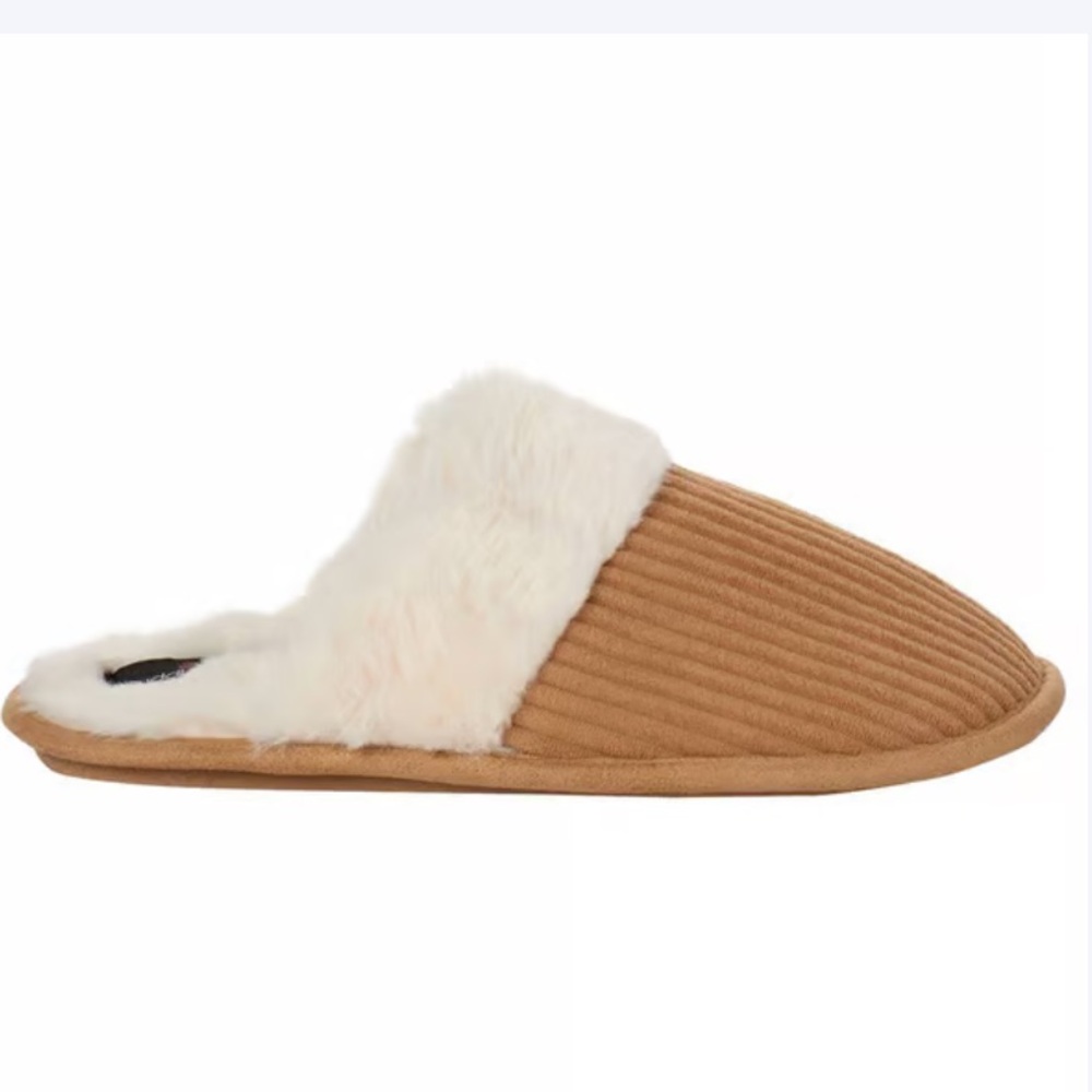 NWT Women’s Large 9-10 Cuddle Duds Tannin Corduroy Slippers